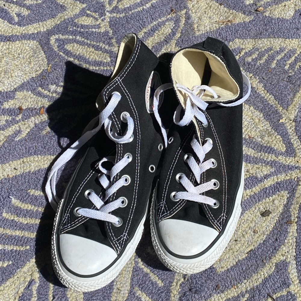 Black Converse! Worn once!